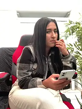 Snapshot of luna_asss chatting on March 8, 2025, 9:29 pm luna asss online show from March 8, 2025, 9:29 pm
