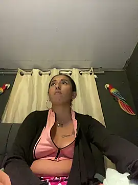 Snapshot of luna_asss chatting on June 25, 2026, 2:53 am luna asss online show from June 25, 2026, 2:53 am