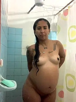 Snapshot of luna_asss chatting on October 3, 2025, 9:05 pm luna asss online show from October 3, 2025, 9:05 pm