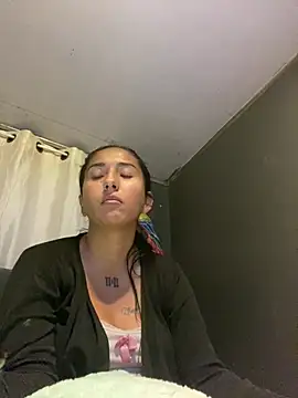 Snapshot of luna_asss chatting on June 29, 2026, 9:58 pm luna asss online show from June 29, 2026, 9:58 pm