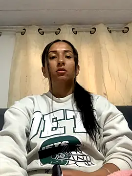 Snapshot of luna_asss chatting on October 7, 2025, 3:02 pm luna asss online show from October 7, 2025, 3:02 pm