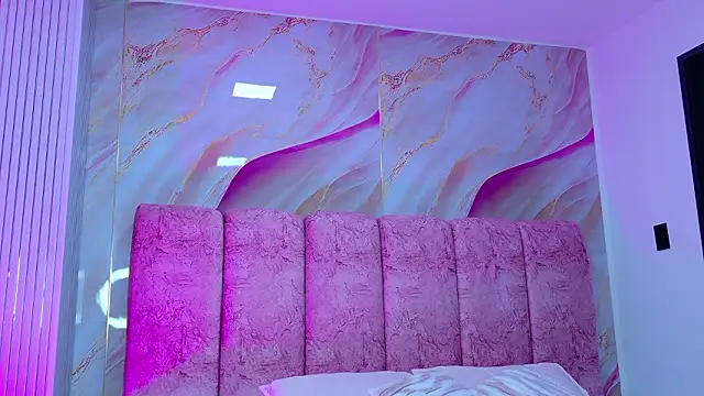 kendal rossi online show from March 13, 2026, 11:59 am