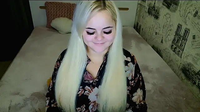 Snapshot of lovely-eyes chatting on November 11, 2025, 8:25 pm lovely-eyes online show from November 11, 2025, 8:25 pm