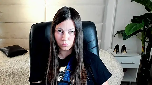 Dana  dom online show from October 24, 2025, 2:43 am