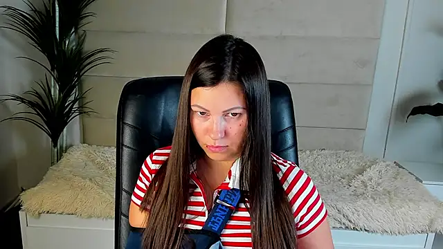 Dana  dom online show from November 7, 2025, 12:48 am