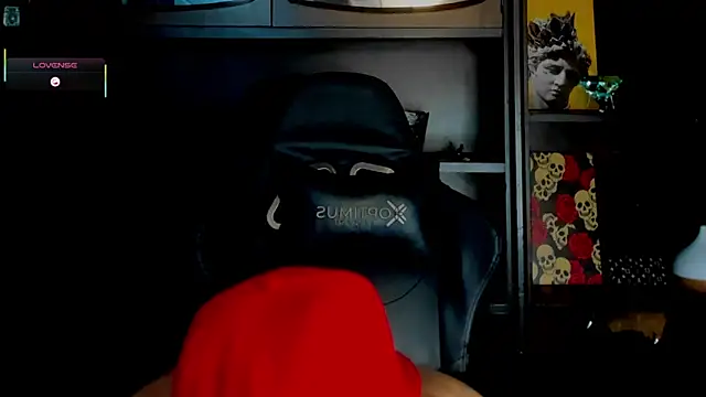 Snapshot of RickG_Oficial chatting on October 18, 2025, 1:18 am RickG Oficial online show from October 18, 2025, 1:18 am