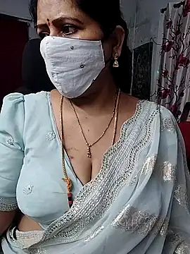 Snapshot of Rani_Darling_99 chatting on June 12, 2026, 7:55 pm Rani Darling 99 online show from June 12, 2026, 7:55 pm