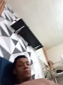 Snapshot of Brasilsexxx chatting on October 30, 2025, 12:47 pm Brasilsexxx online show from October 30, 2025, 12:47 pm