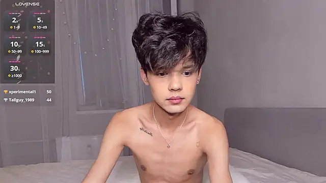 Felix Rey online show from August 2, 2026, 6:38 pm
