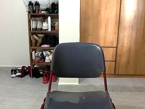 Sexy megg online show from November 1, 2025, 7:02 am