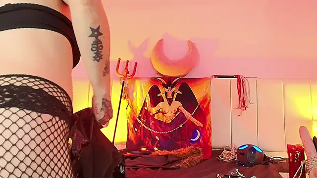 MorganaCrowley online show from March 8, 2025, 7:31 pm