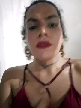 Snapshot of aleja_mistress_ chatting on February 27, 2025, 5:40 am aleja mistress online show from February 27, 2025, 5:40 am