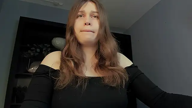 FioraMarmoris online show from February 25, 2026, 6:57 am