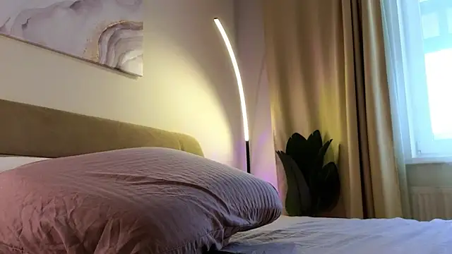 Eva Natsumi online show from February 26, 2025, 12:38 pm