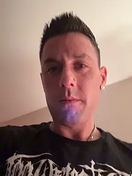 Snapshot of thatdude9_9_9 chatting on November 13, 2025, 9:02 am thatdude9 9 9 online show from November 13, 2025, 9:02 am