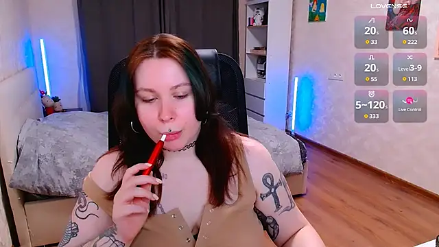 Blueberry-baby online show from April 14, 2026, 6:35 pm