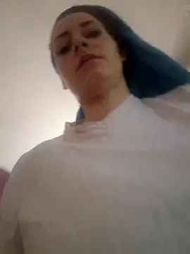 Snapshot of Jasmin-White chatting on February 18, 2025, 1:33 pm Jasmin-White online show from February 18, 2025, 1:33 pm