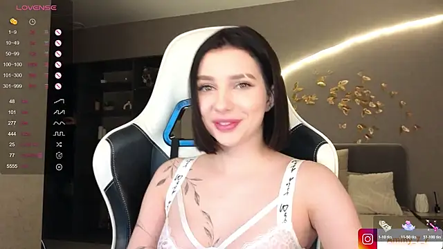 ammy cummy online show from November 27, 2025, 9:32 am