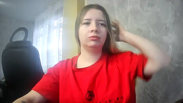 Snapshot of ViolaCandy chatting on November 4, 2025, 7:45 am ViolaCandy online show from November 4, 2025, 7:45 am