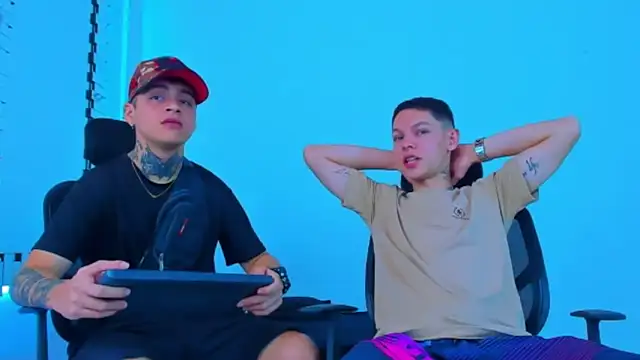 Snapshot of HOT_boy2025 chatting on November 9, 2025, 8:46 pm HOT boy2025 online show from November 9, 2025, 8:46 pm