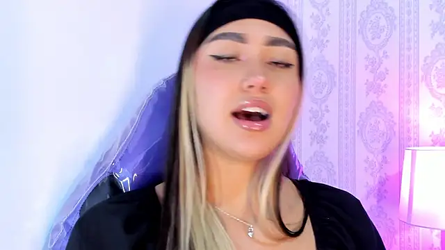 liaa 18 online show from February 28, 2026, 4:34 am