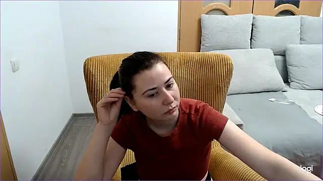 VioletaFlower7 online show from April 14, 2026, 9:58 am