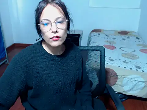 home vlak online show from November 13, 2025, 4:22 pm