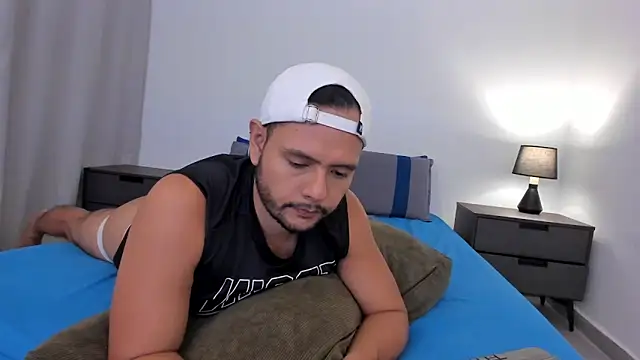 Snapshot of Nate_Ocean chatting on February 5, 2026, 3:57 am Nate Ocean online show from February 5, 2026, 3:57 am