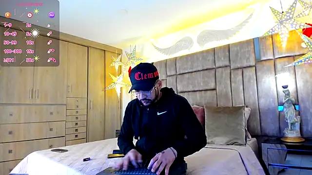 Snapshot of petterwilly1 chatting on November 21, 2025, 3:11 pm petterwilly1 online show from November 21, 2025, 3:11 pm