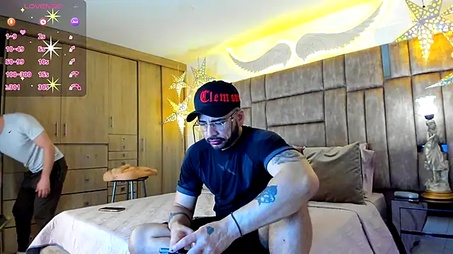 Snapshot of petterwilly1 chatting on November 20, 2025, 11:14 pm petterwilly1 online show from November 20, 2025, 11:14 pm