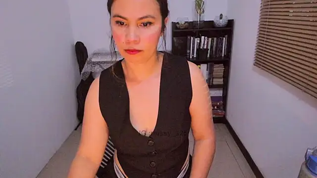 gigi stephans online show from April 6, 2026, 1:56 am