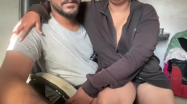 Snapshot of Hottest_Tamil chatting on February 25, 2025, 10:59 am Hottest Tamil online show from February 25, 2025, 10:59 am