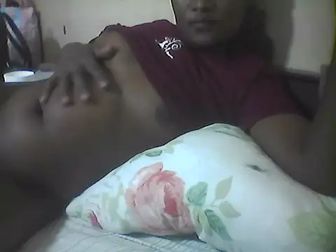 Snapshot of StacyGee24 chatting on February 24, 2025, 5:42 pm StacyGee24 online show from February 24, 2025, 5:42 pm