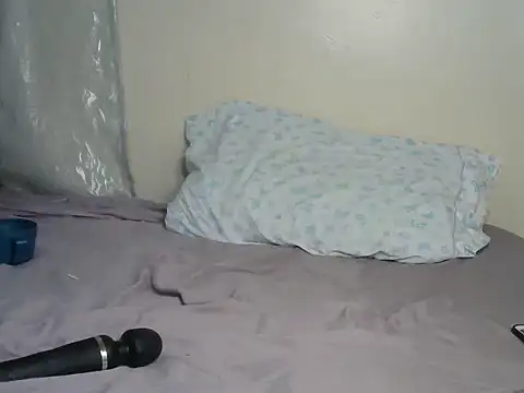 Snapshot of StacyGee24 chatting on November 10, 2025, 2:44 pm StacyGee24 online show from November 10, 2025, 2:44 pm