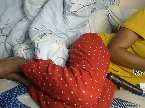 Snapshot of StacyGee24 chatting on November 5, 2025, 10:24 pm StacyGee24 online show from November 5, 2025, 10:24 pm