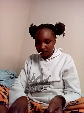 Snapshot of StacyGee24 chatting on October 30, 2025, 10:13 am StacyGee24 online show from October 30, 2025, 10:13 am