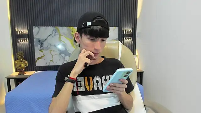 Jake evans online show from September 30, 2025, 8:04 pm