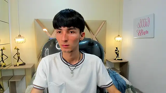 Jake evans online show from December 19, 2025, 7:38 pm