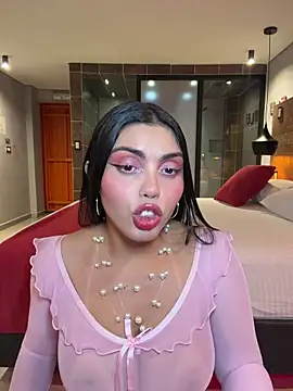 zui lu online show from April 13, 2026, 1:42 am