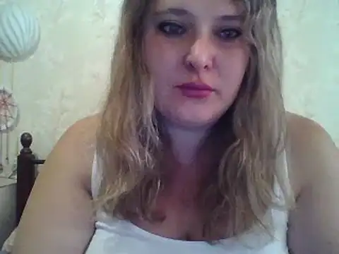 Snapshot of ParisMimi chatting on September 19, 2025, 6:17 am ParisMimi online show from September 19, 2025, 6:17 am