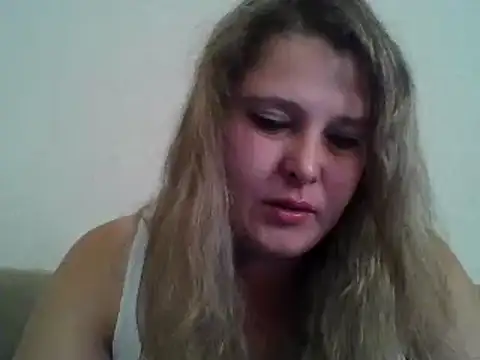 Snapshot of ParisMimi chatting on September 17, 2025, 7:32 am ParisMimi online show from September 17, 2025, 7:32 am