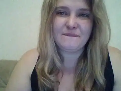 ParisMimi online show from December 18, 2025, 8:08 am