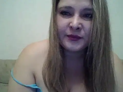 Snapshot of ParisMimi chatting on January 25, 2025, 6:23 am ParisMimi online show from January 25, 2025, 6:23 am