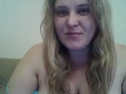 ParisMimi online show from February 26, 2026, 9:42 am