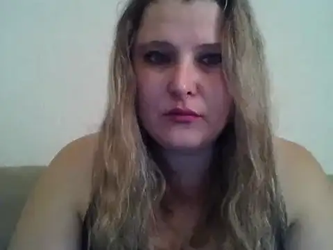 Snapshot of ParisMimi chatting on September 22, 2025, 5:57 am ParisMimi online show from September 22, 2025, 5:57 am