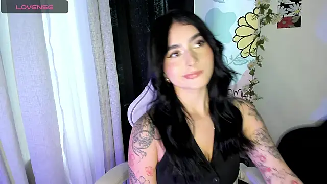 pamela  mar online show from December 18, 2024, 9:29 pm