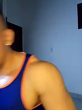 Snapshot of jhay-crux chatting on November 12, 2025, 10:35 pm jhay-crux online show from November 12, 2025, 10:35 pm