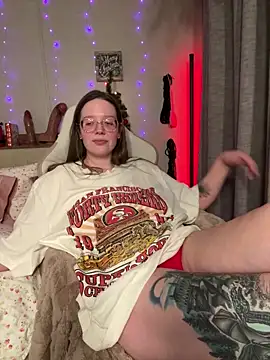 Sweetdee222x online show from December 13, 2024, 4:43 am