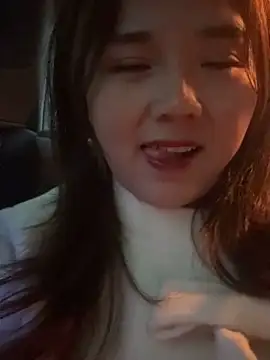 Snapshot of Efangfang chatting on February 3, 2025, 9:52 am Efangfang online show from February 3, 2025, 9:52 am