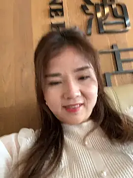 Snapshot of Efangfang chatting on February 16, 2025, 3:37 am Efangfang online show from February 16, 2025, 3:37 am